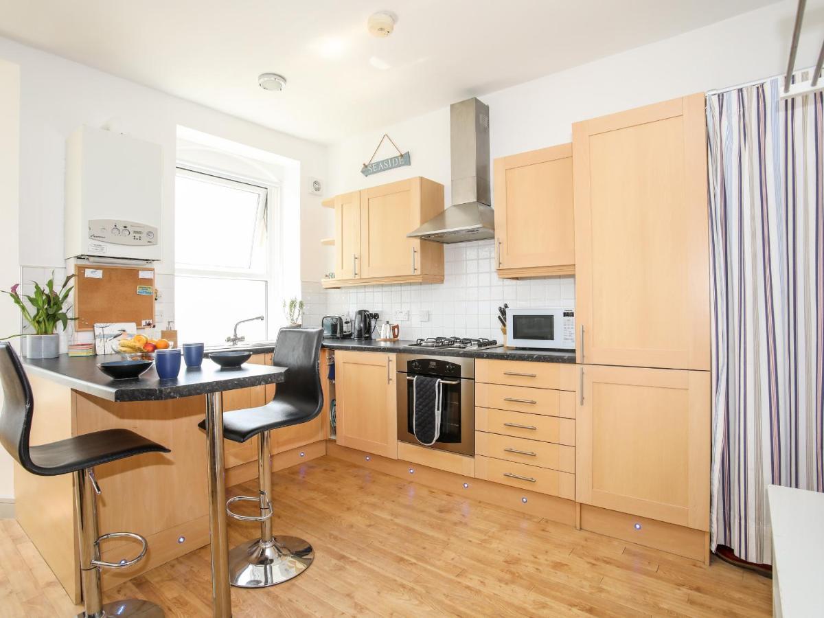 Gwel Y Mor Apartment Pwllheli Exterior photo